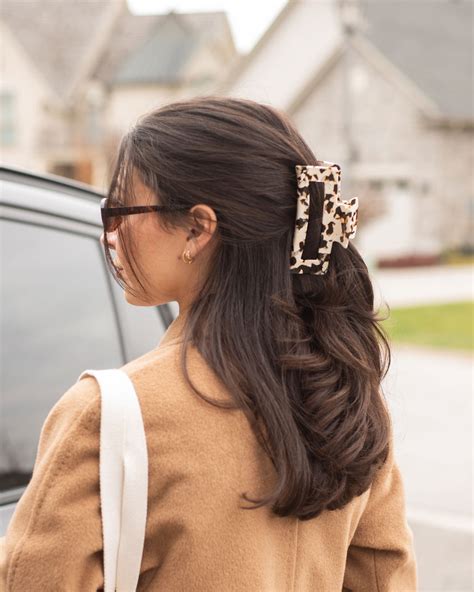 acetate hair clip